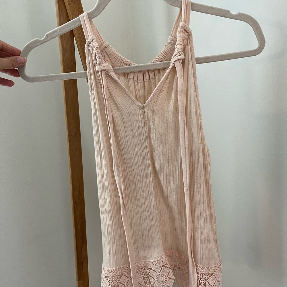 Xhilaration Blush Pink Sleeveless Top